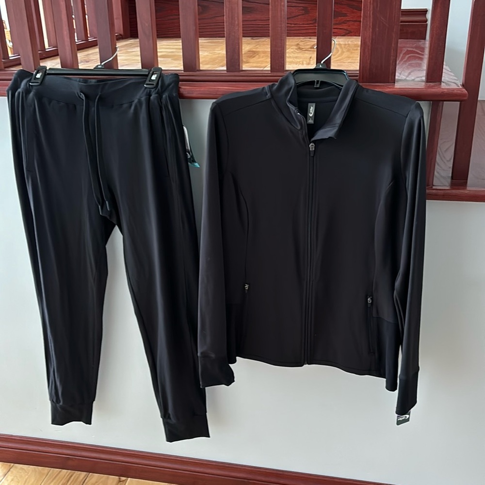 MTA sport jogger suit